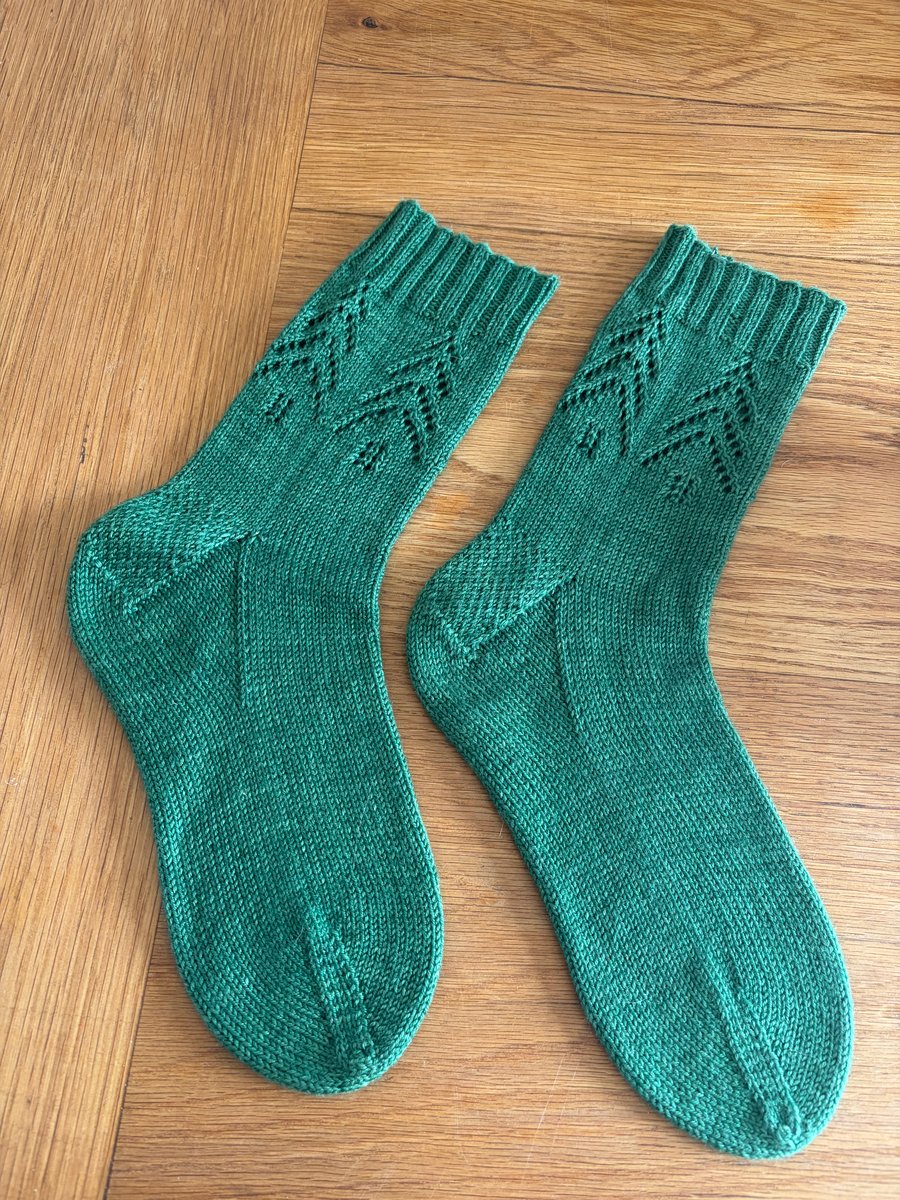 Wee Pine Trees. Hand knitted socks. 3-6 Uk