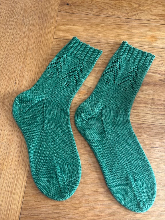 Wee Pine Trees. Hand knitted socks. 3-6 Uk