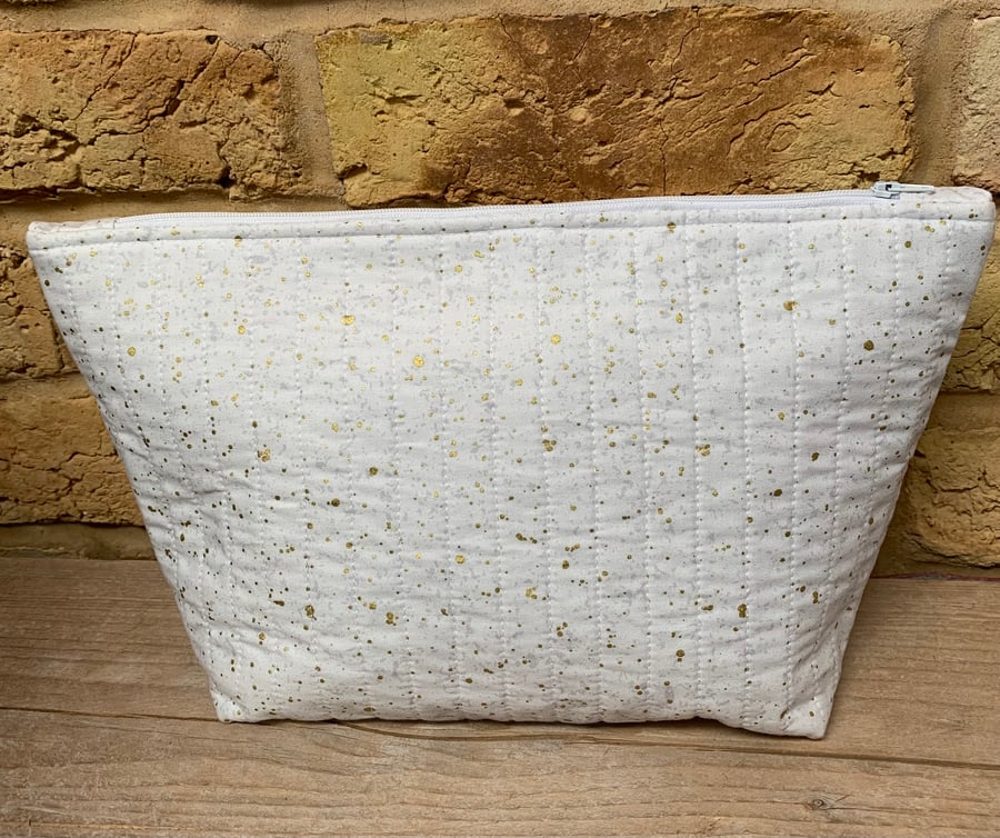 White and Gold Quilted Fabric Washbag