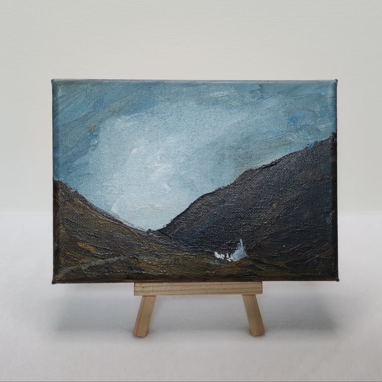 Crofters Cottage, Mini Scottish Landscape Painting with Display Easel