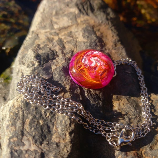 Pink Wonderland Oval Necklace