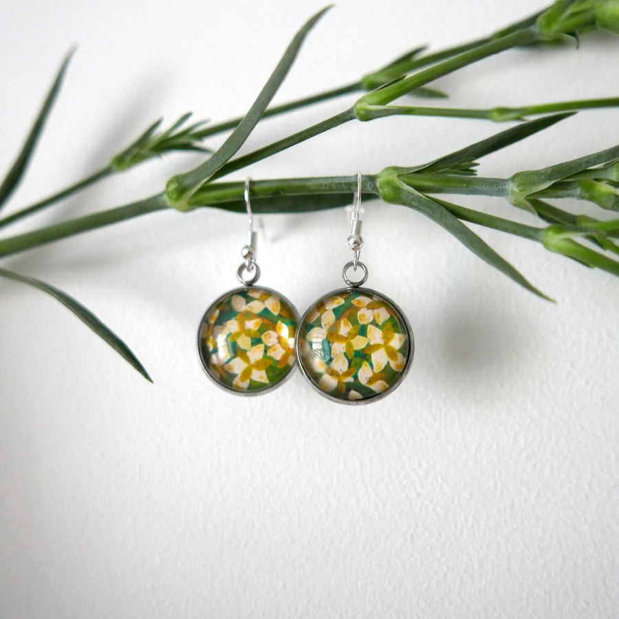 Green Floral Dangle Earrings, Flowers Art Jewellery, Gift for Her