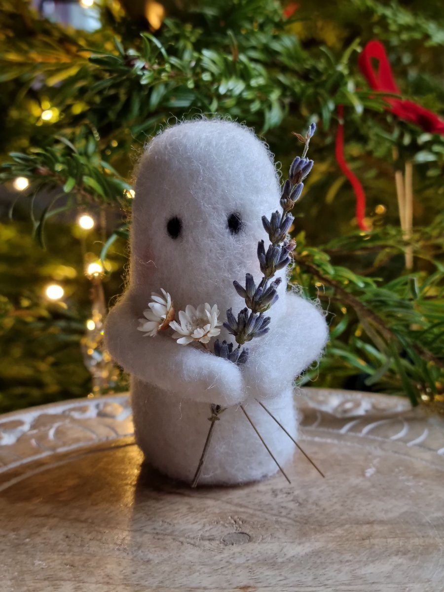 Needlefelt Ghost - Lavender Bloom