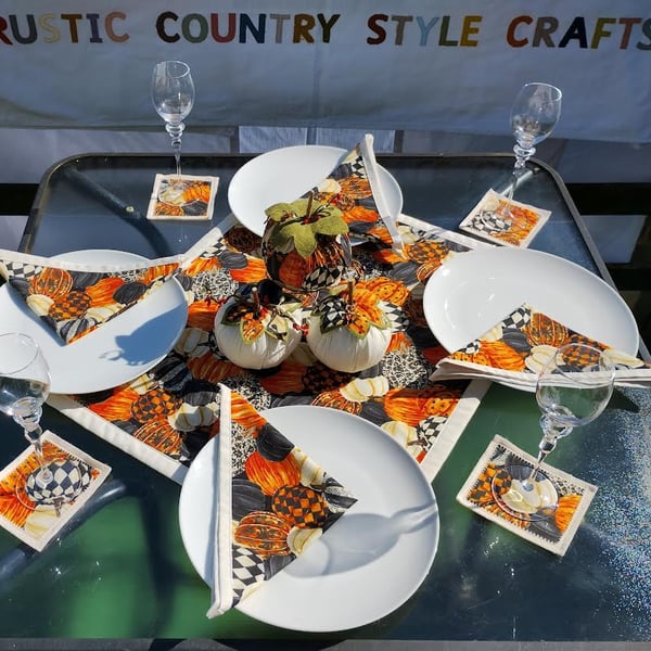 Pumpkins Table Setting
