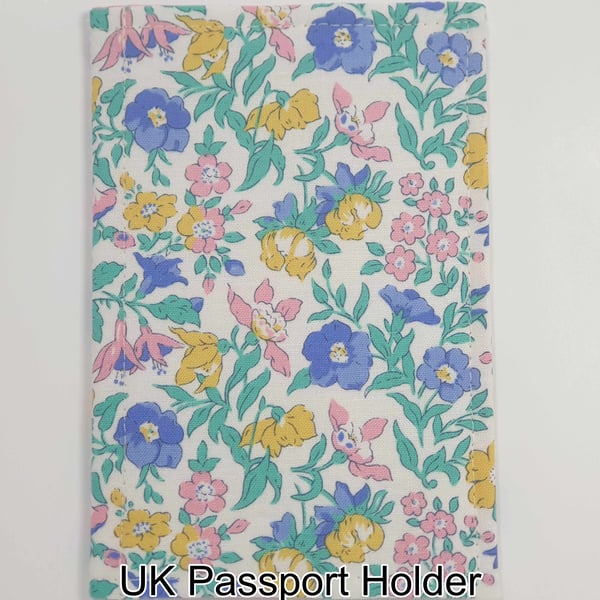 Liberty of London Fabric UK Passport Holder – 002