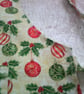 Childs Christmas Apron - Image 6