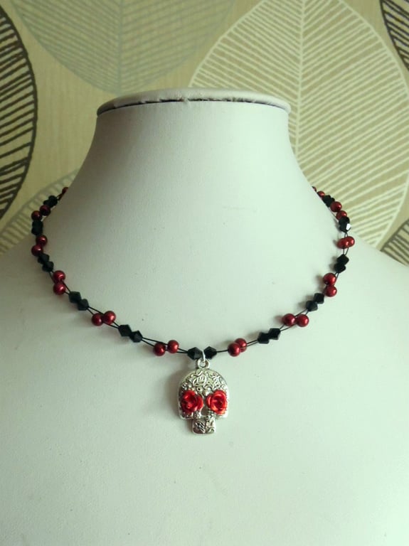 Sugar SKull Pendant Necklace Red & Black Beaded DAY OF THE DEAD