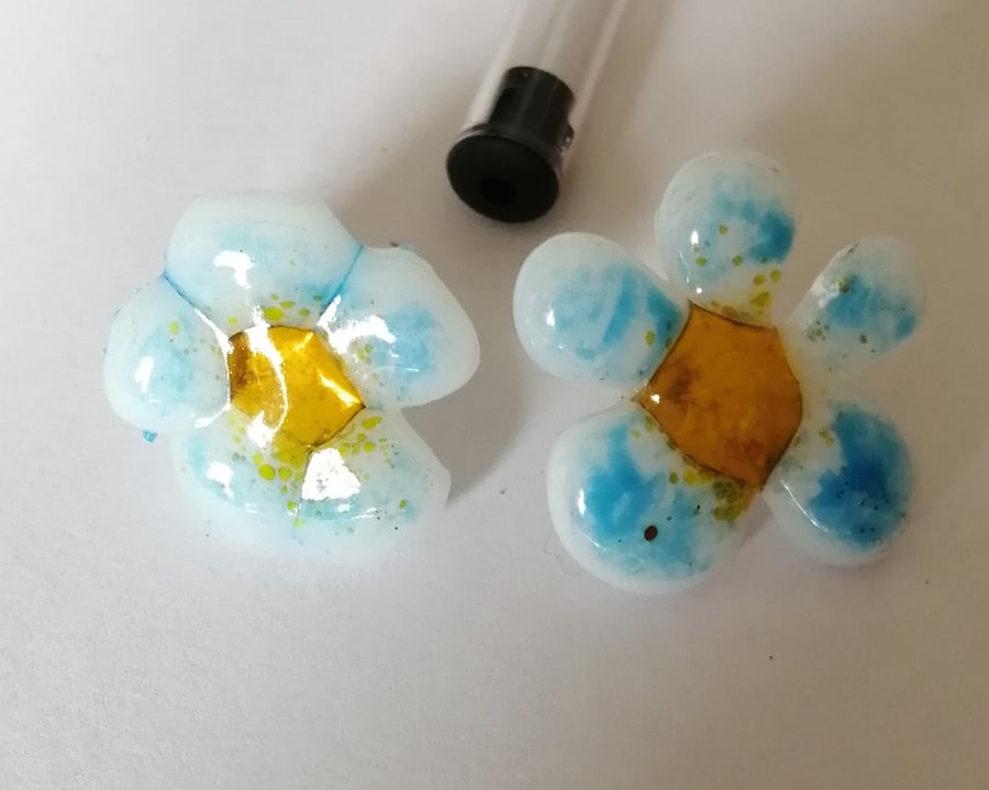 Fused Glass Forget-me-not flower stud earrings