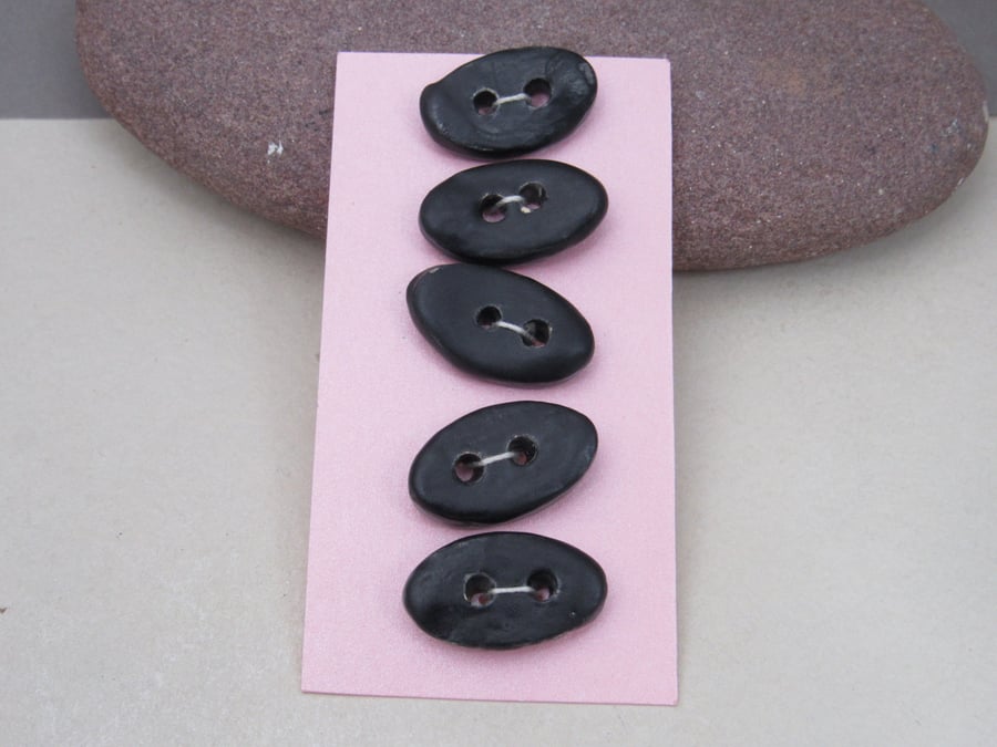 5 Small Oval Coal Black Ceramic Buttons