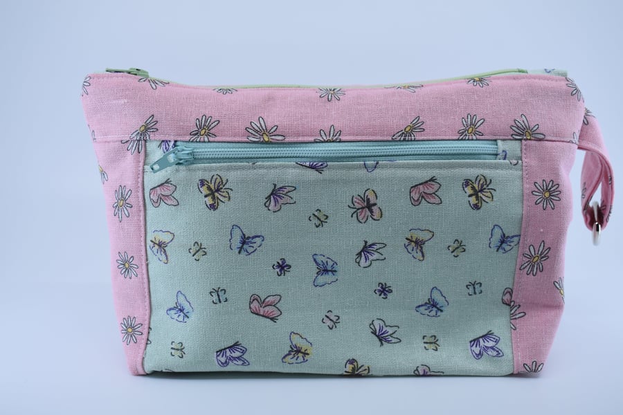 Butterfly print make up or cosmetics pouch bag. Pretty style a great gift.