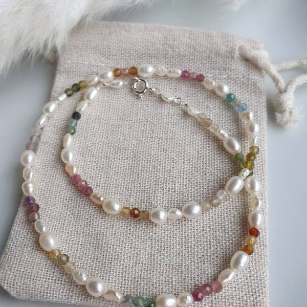 Pearl and tourmaline beaded gemstone choker necklace