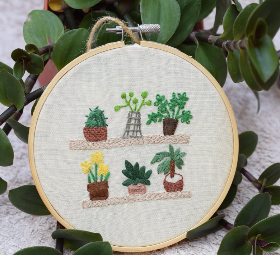 House plant embroidery hoop.