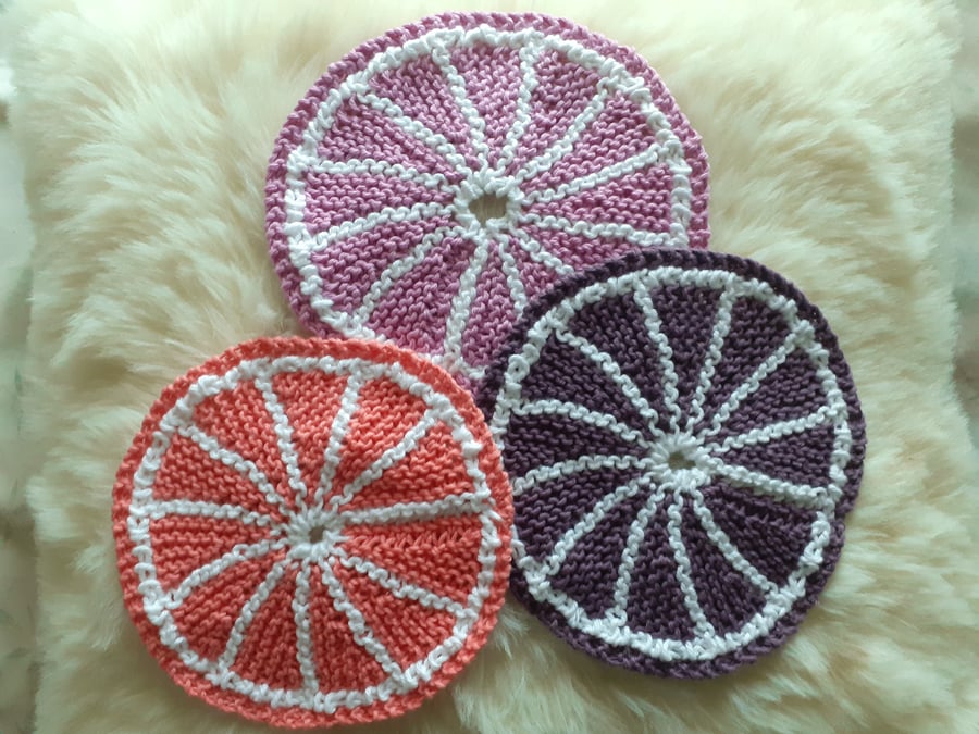 Cotton face cloths  washcloths  scrubbies