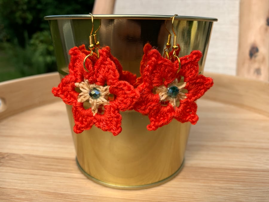 Victorian Style Poinsettia Christmas Handmade Dangle Earrings Red or White
