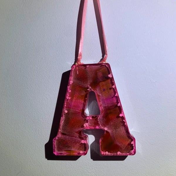 hanging letter
