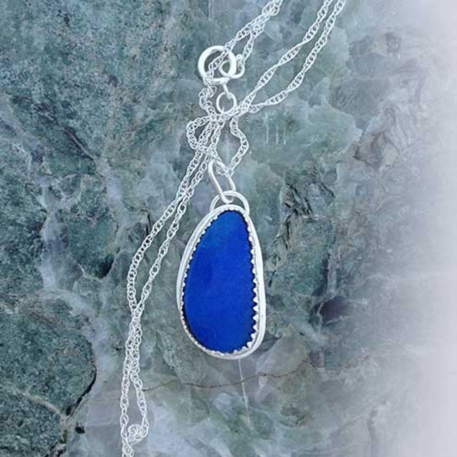 Deep blue opal pendant - Layering necklace - Australian opal