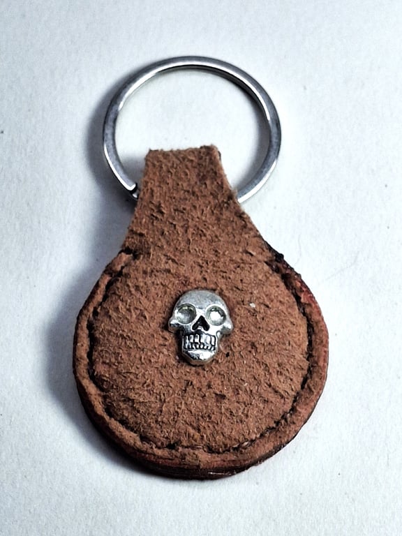 Brown Leather Hand Stiched Keyring. A silver coloured metal skull  FREE Postage
