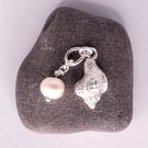 Conch Shell with Freshwater Pearl