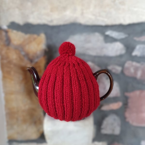 Medium Tea Cosy for 6 Cup, 1.1 lt Tea Pot, Hand Knitted, Brown Betty Compatible