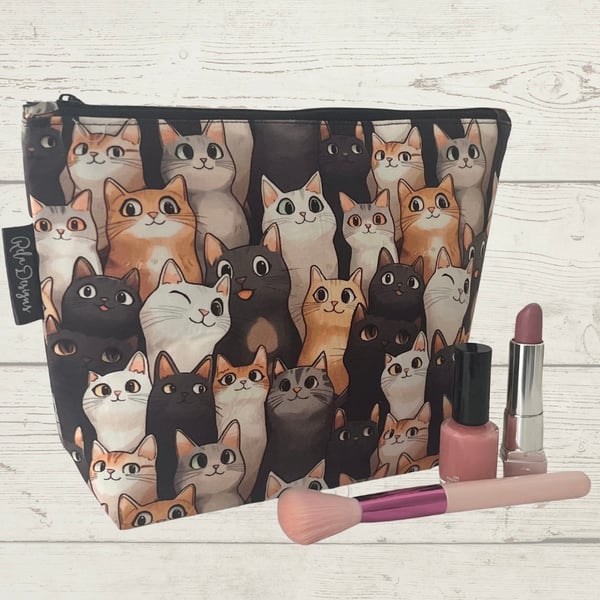 Makeup bags cool cats