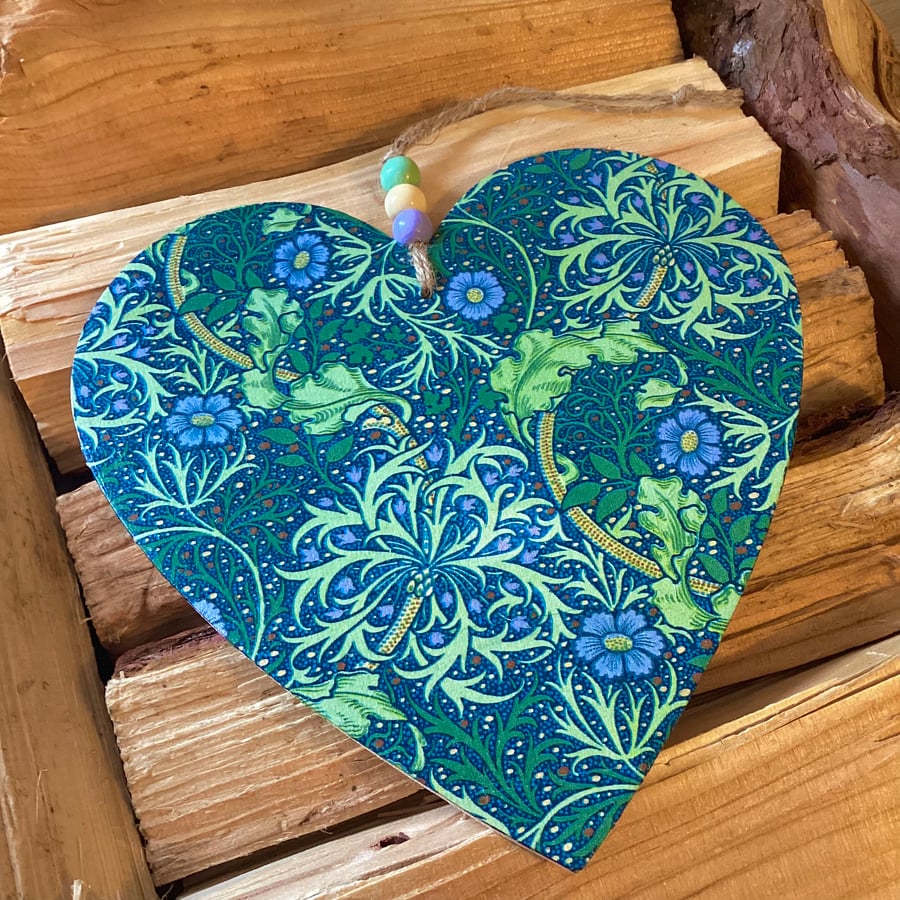 Extra Large Wooden Heart William Morris Seaweed