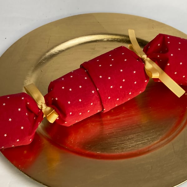 Pick and mix, reusable Christmas Crackers.  Linen-look red with cream stars.