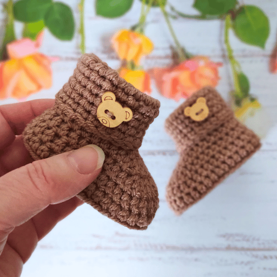 Teddy Button Crochet Baby Booties Hand-made Sizes Newborn 0-3 and 3-6 Months 