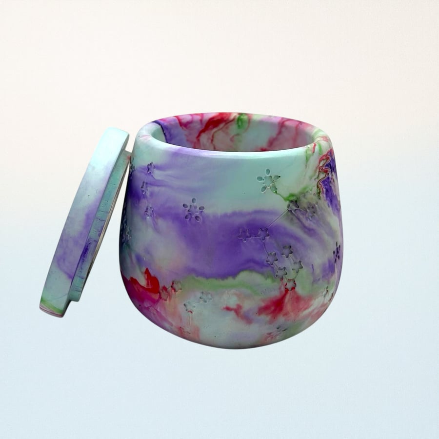 Northern Lights Jewellery Box - Green Lilac and Red Star Adorned Pot (stp1)