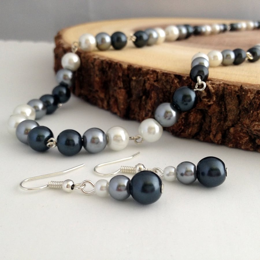 Glass Pearl Necklace And Earring Set