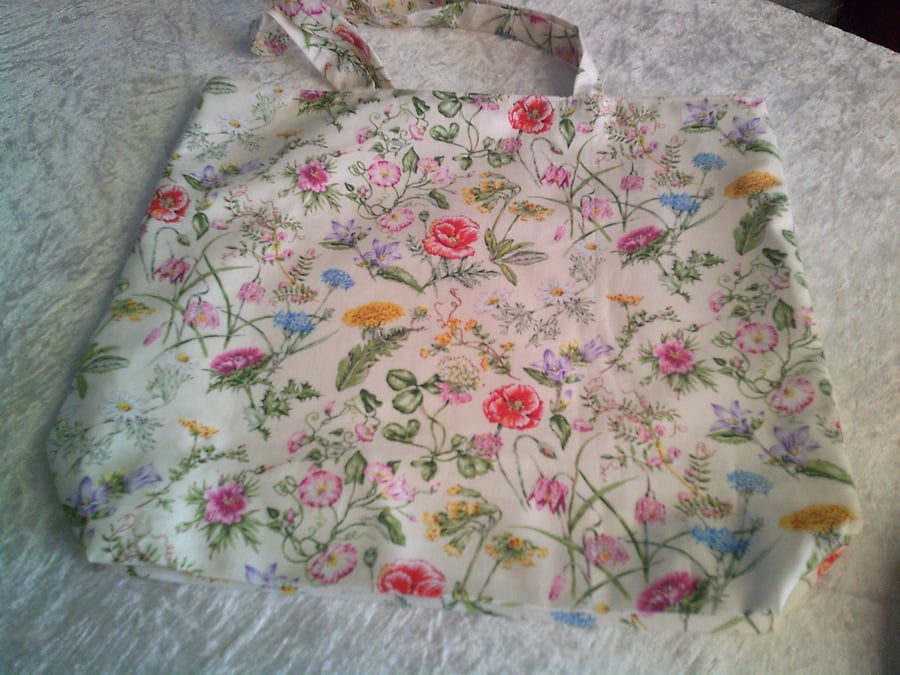 Meadow Flowers on Cream Fabric Bag