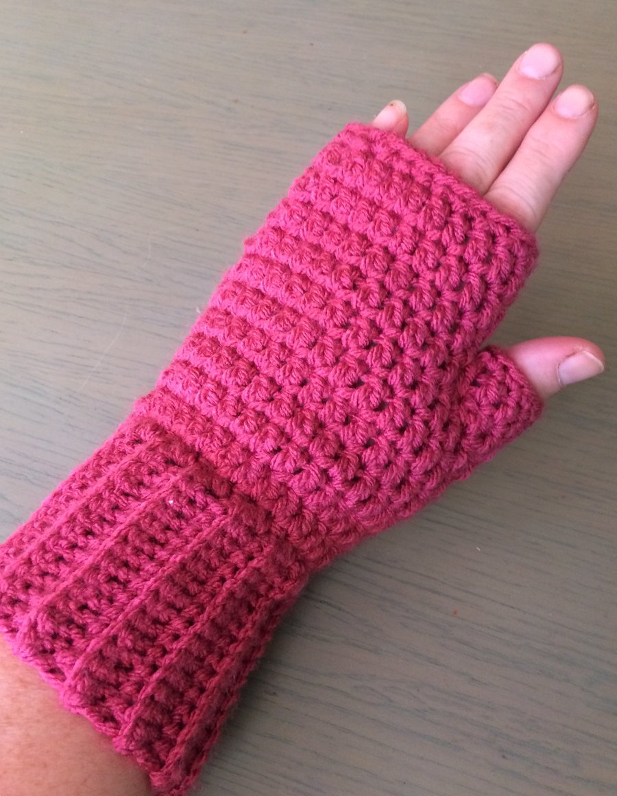 Ladies Fingerless Gloves 