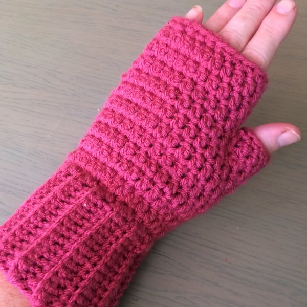 Ladies Fingerless Gloves 