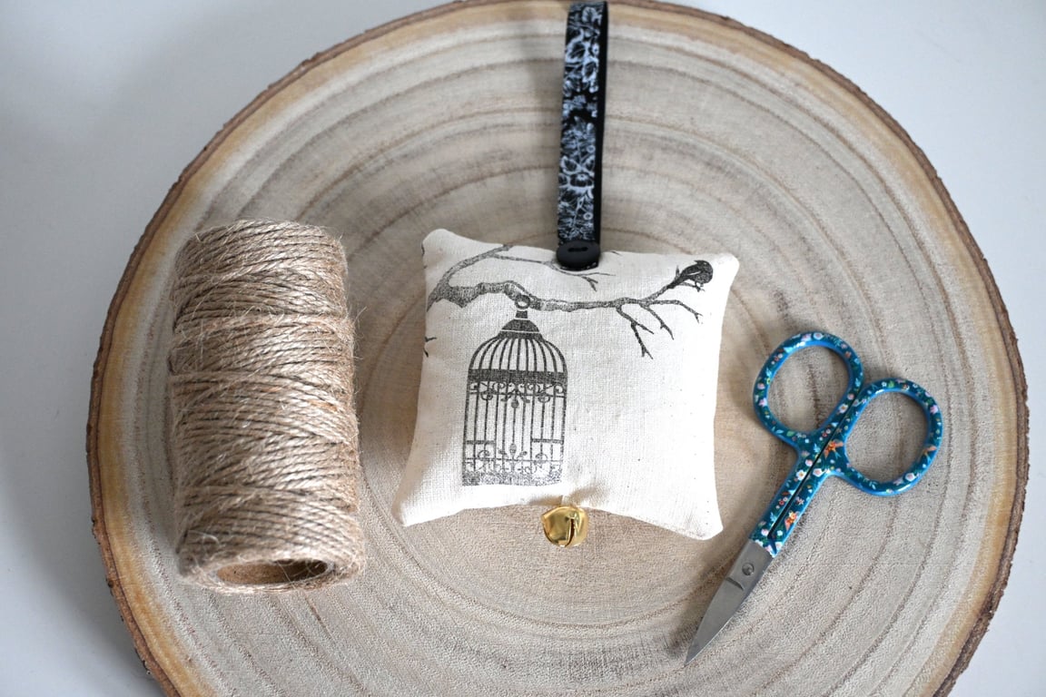 small fabric bird cage hanger