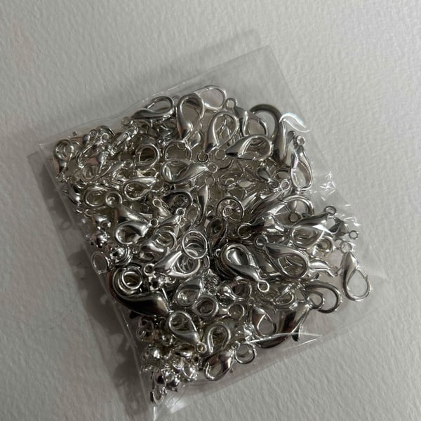 Assorted silver clasps for jewellery making (f1)