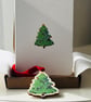 Christmas Card Christmas Tree and hanging wooden ornament (QM 212)