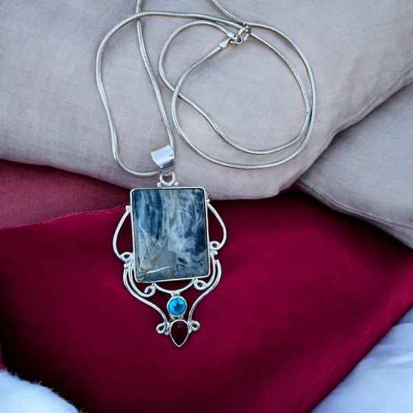 Sterling Silver Agate Stone & Gem Pendant Necklace - Gift Boxed