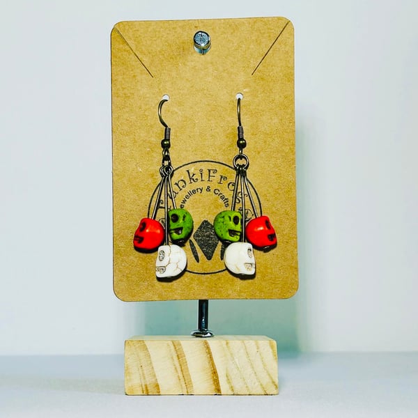 Skull earrings