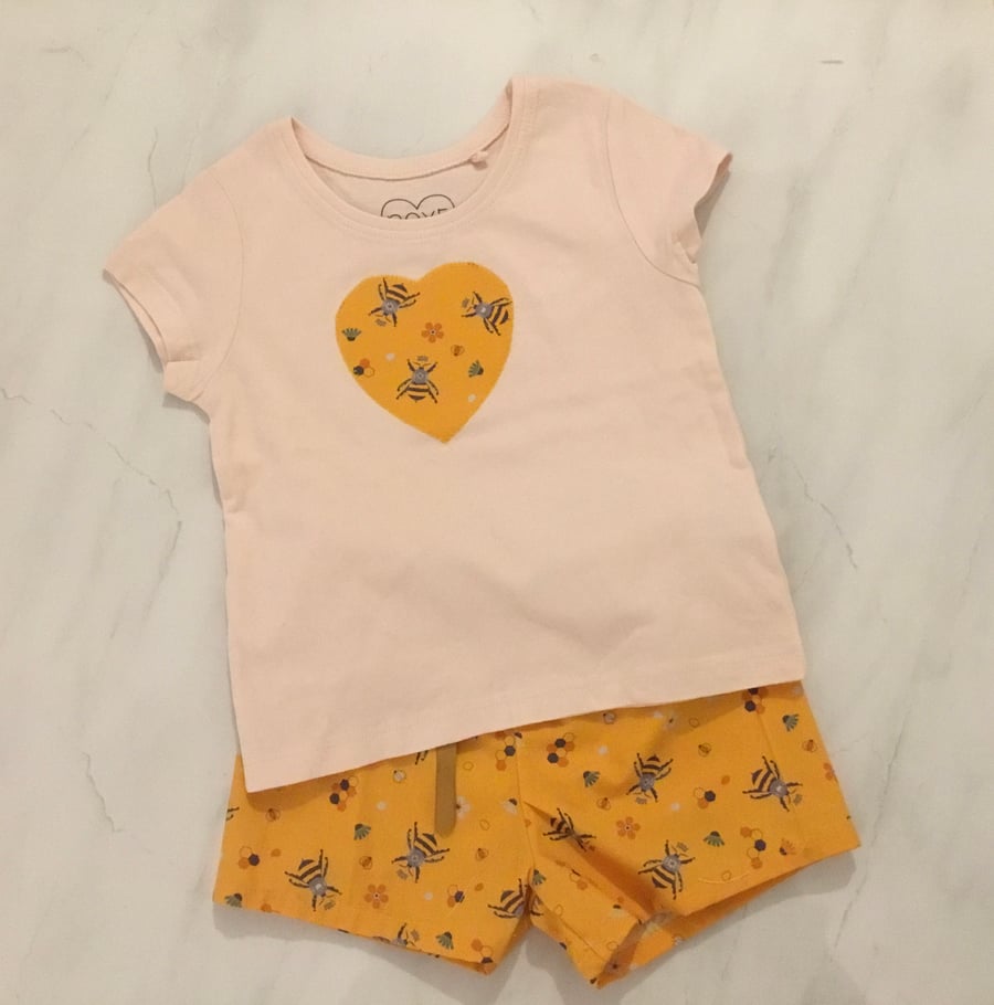 Toddler girl shorts and tee set, bumble bee shorts and top, 12-18 month, 1-2 yr