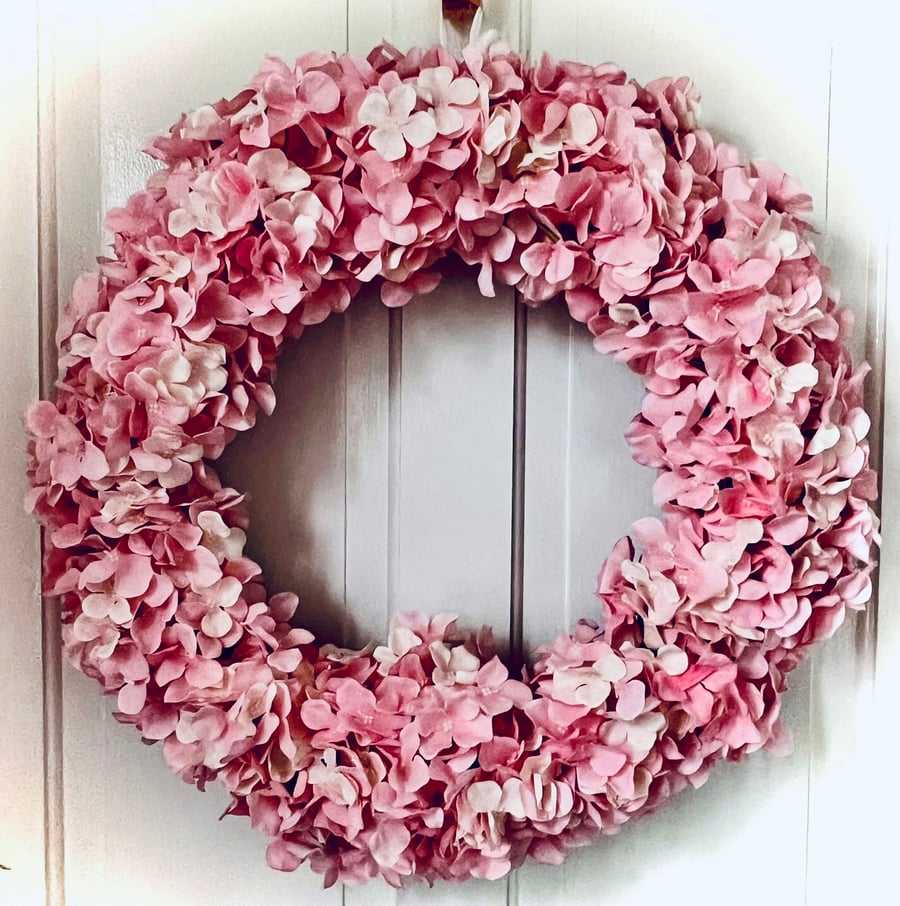 Pretty handmade tound shape grapevine wreath artificial pink hydrangeas 48cm 