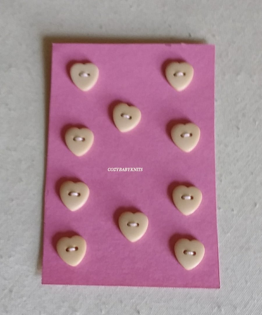 Beige heart buttons
