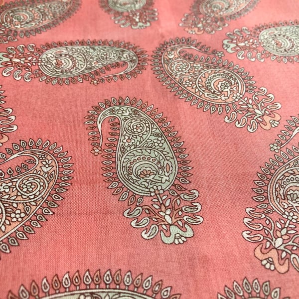 Rose Pink Paisley Fabric - 1.5 m Length