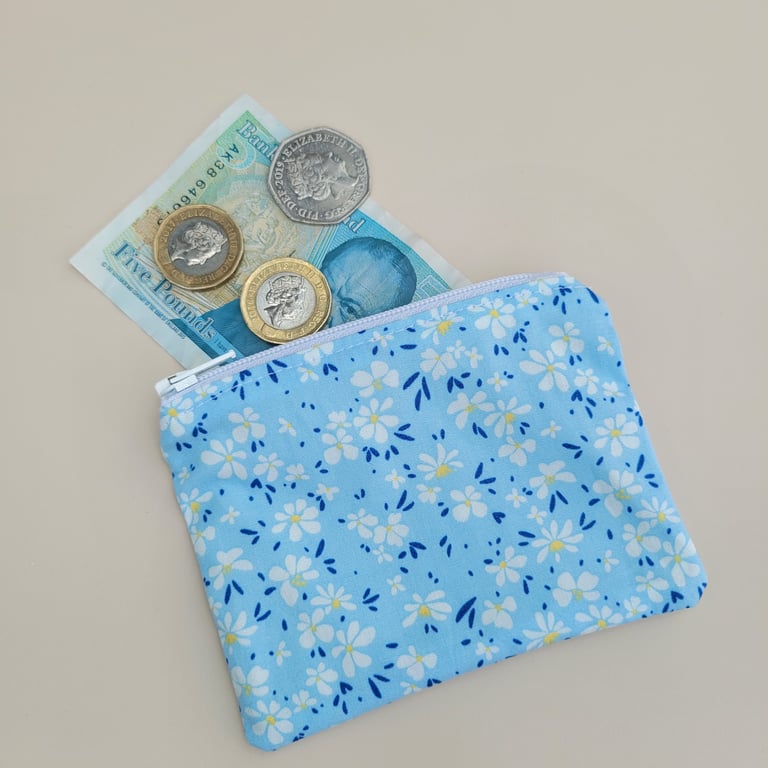 Small Zipped Pouch – Coin Purse - Zipped Bag