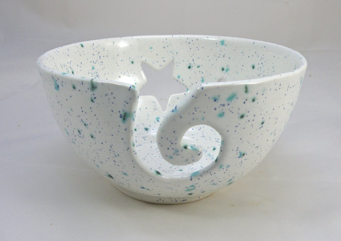 Domspottery White Yarn Bowl Large Knitting Bowl Crochet Bowl Knitter Bowl