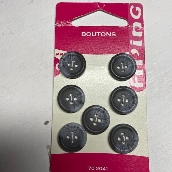 7 grey shirting buttons 