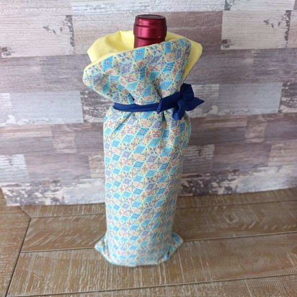 Geometric gift bag