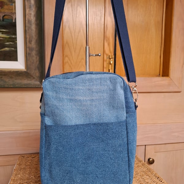 Blue recycled denim boxy bag