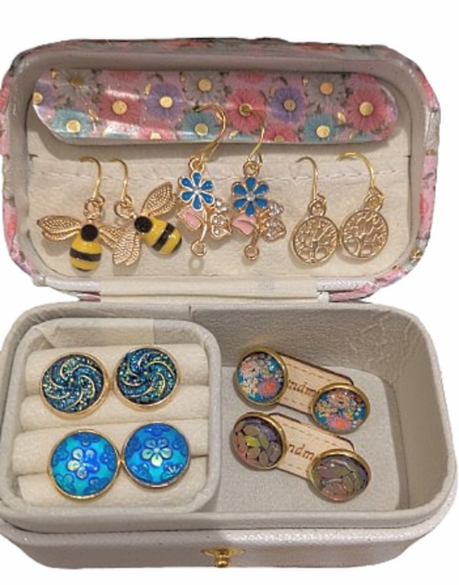 Mystery box - 6 pairs mix of gold tone stud & dangle handmade earrings