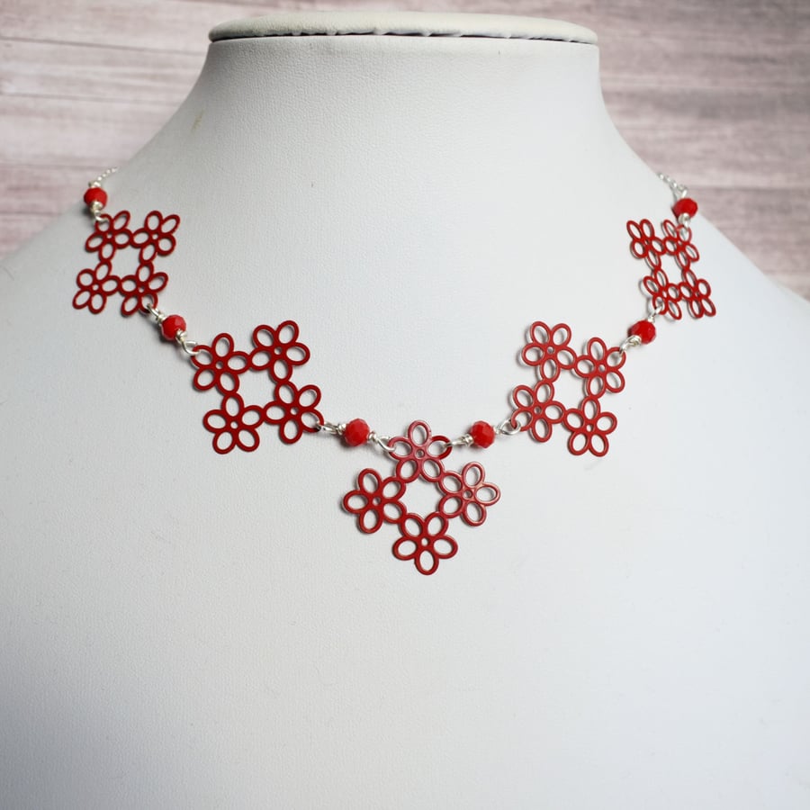Red Flower Link Necklace