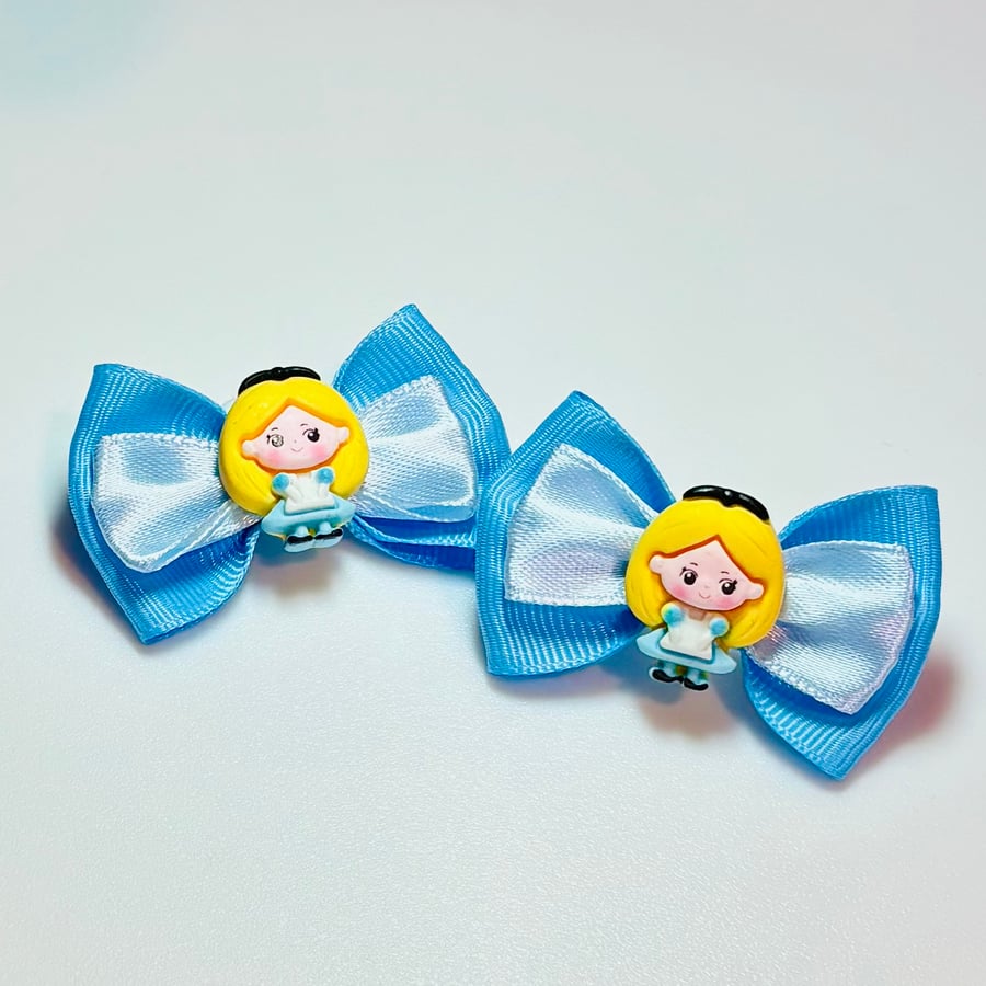Alice in wonderland Bow Hair Bobbles 
