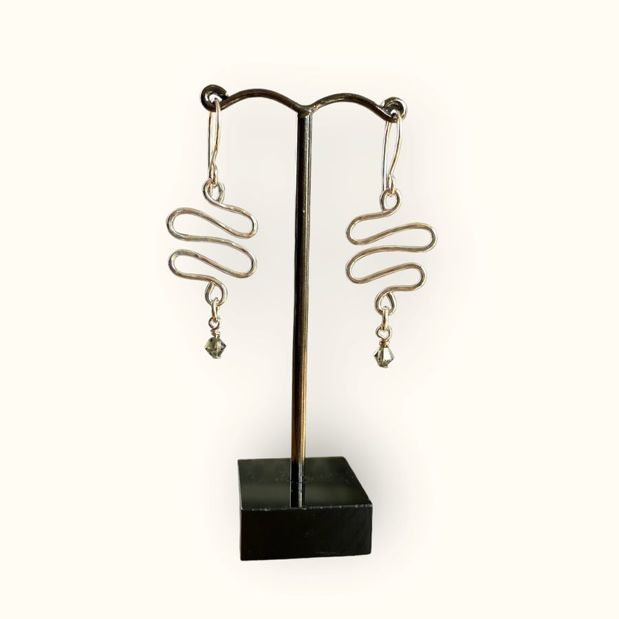 Boucles D'oreilles Argenté Plaqué Sterling Avec Pierres Bleues - Modèle Squiggly E997 - Neuf Sans Emballage